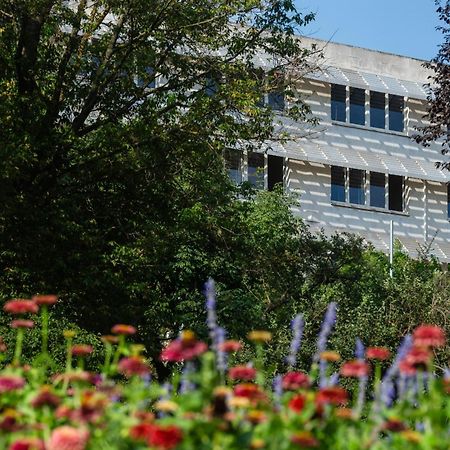 Moricz Student Living Hostel Budapest Exterior photo